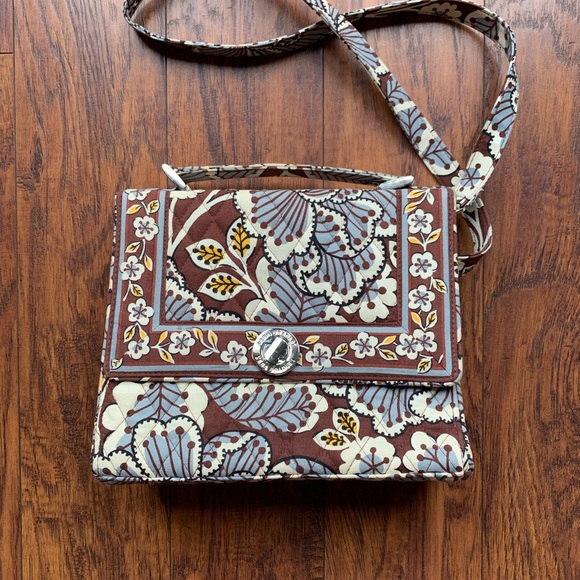 Vera Bradley Handbags - Vera Bradley | Purse | Slate Blooms